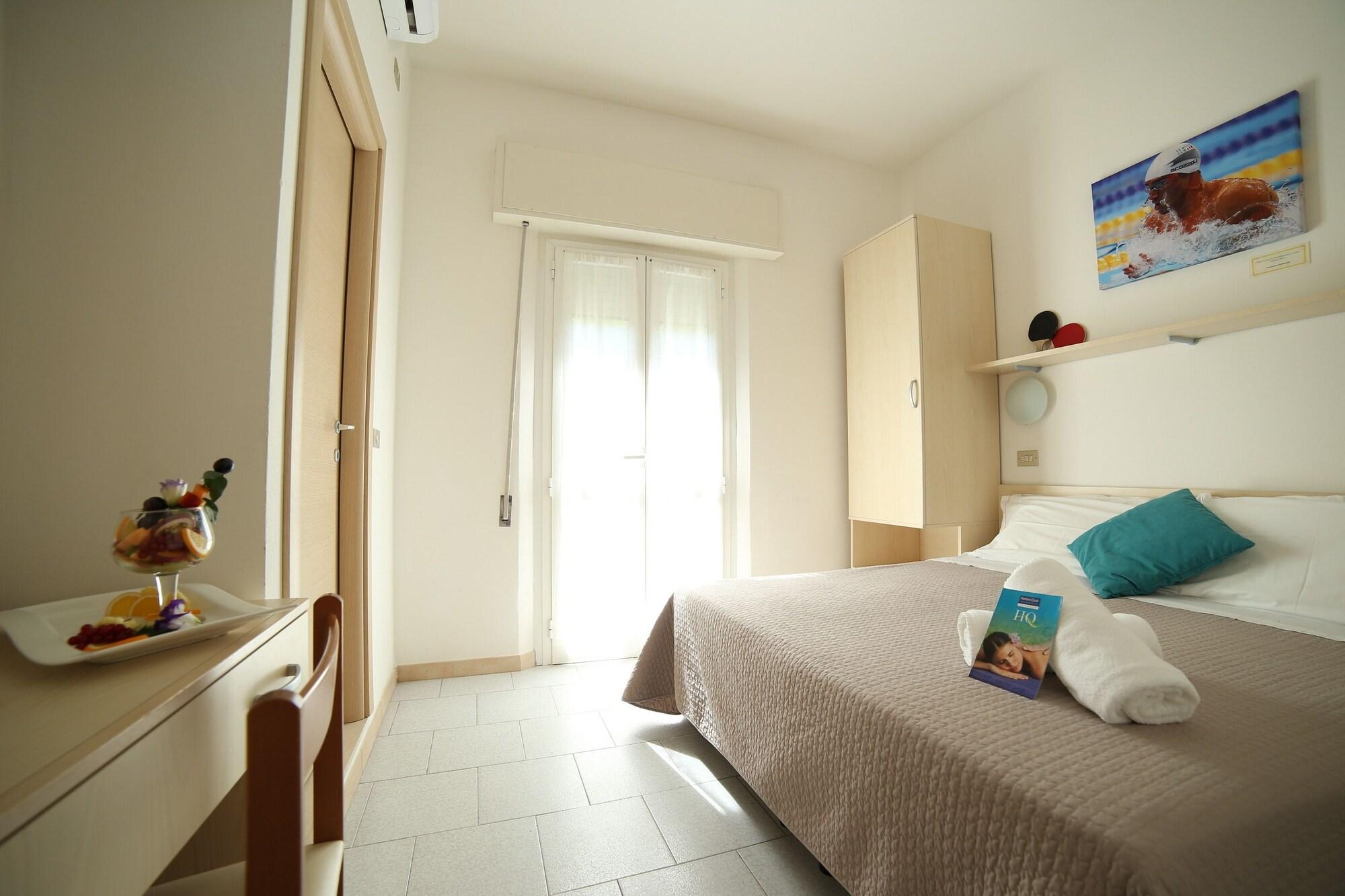 Sportur Club Hotel Cervia Exterior photo