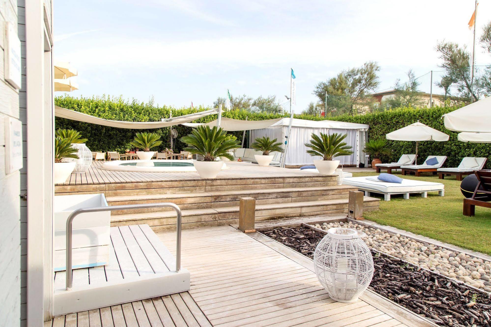 Sportur Club Hotel Cervia Exterior photo